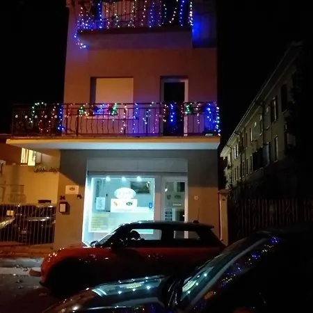 Venice Sanella ميستر