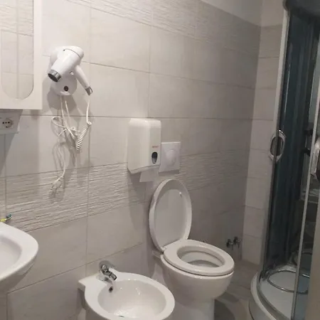 Πανσιόν Venice Sanella *
