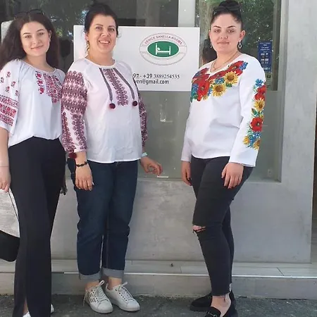Venice Sanella Гостевой дом Местре